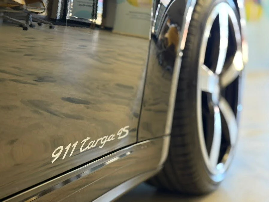 2014 Porsche 991 Targa 4 & 4S - Image 15 of 24