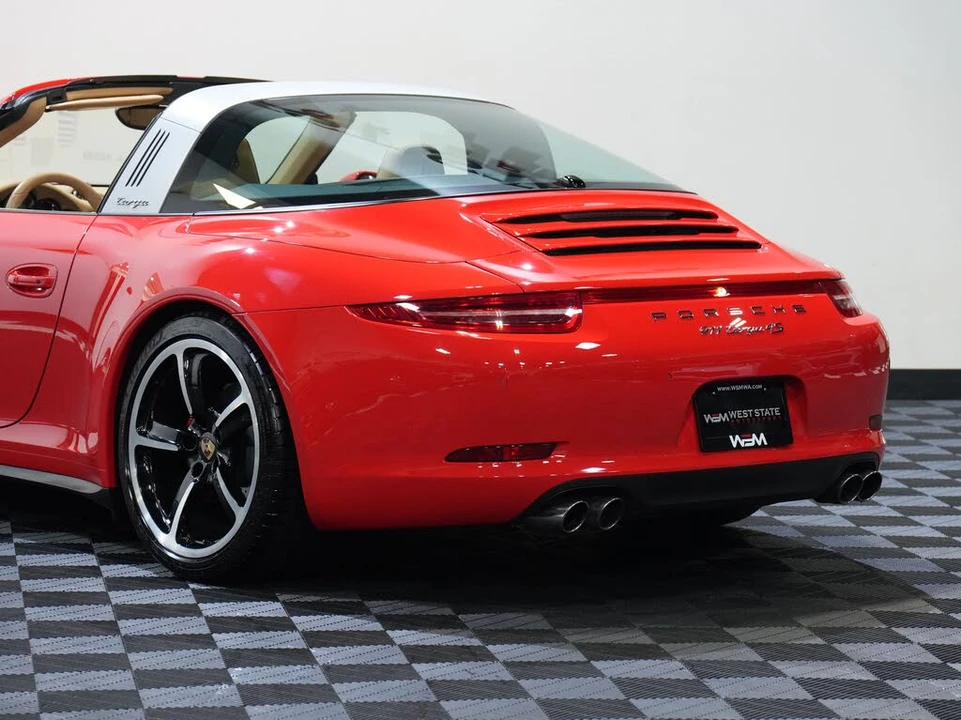 2014 Porsche 991 Targa 4 & 4S - Image 17 of 31