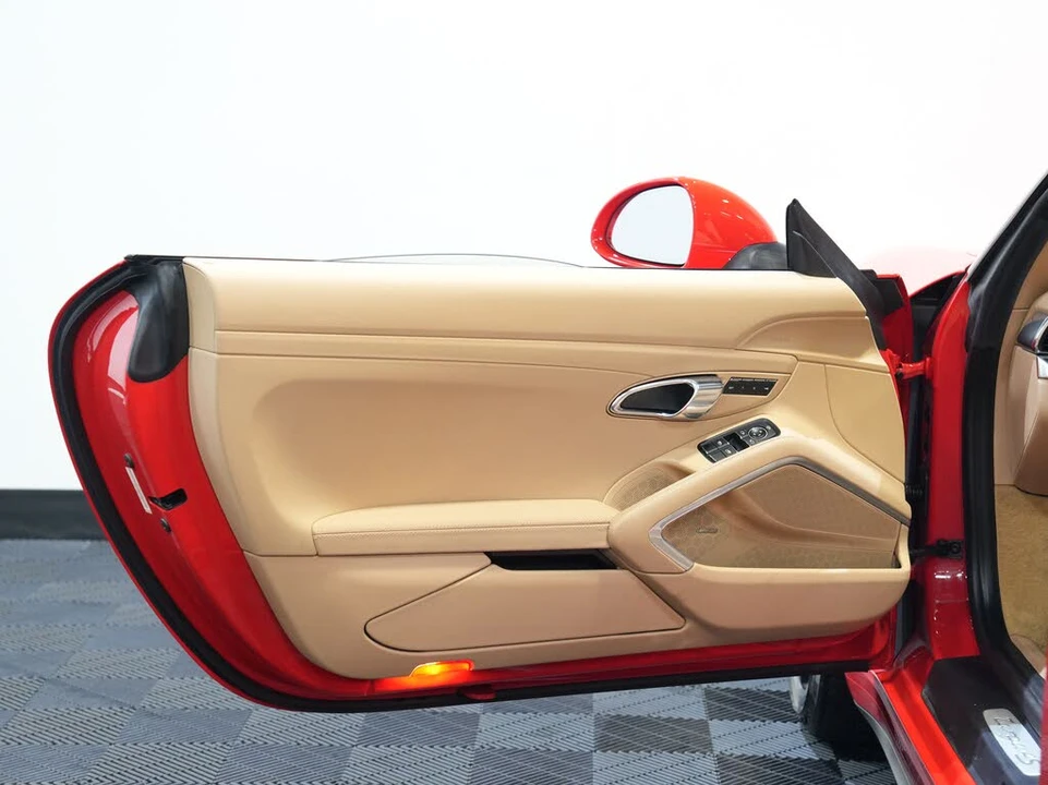 2014 Porsche 991 Targa 4 & 4S - Image 22 of 31