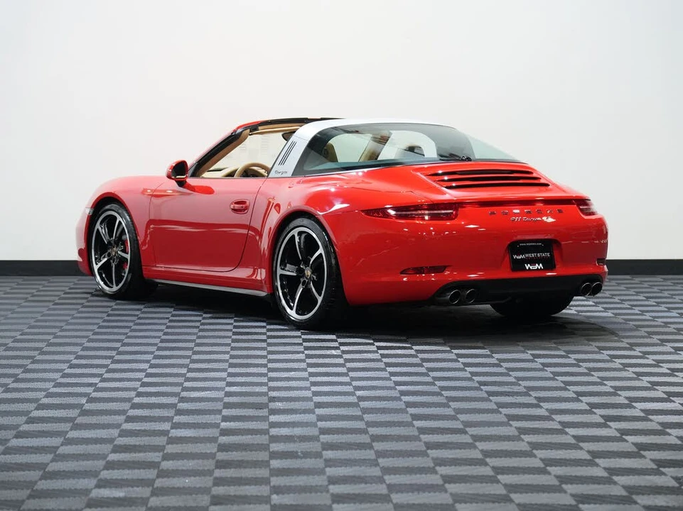 2014 Porsche 991 Targa 4 & 4S - Image 8 of 31