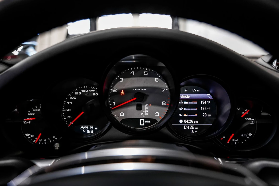 2014 Porsche 991 Targa 4 & 4S - Image 11 of 31