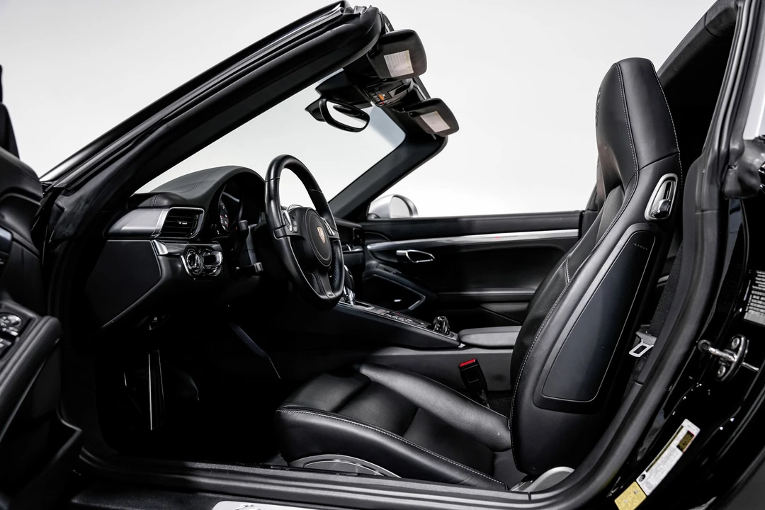 2014 Porsche 991 Targa 4 & 4S - Image 21 of 21