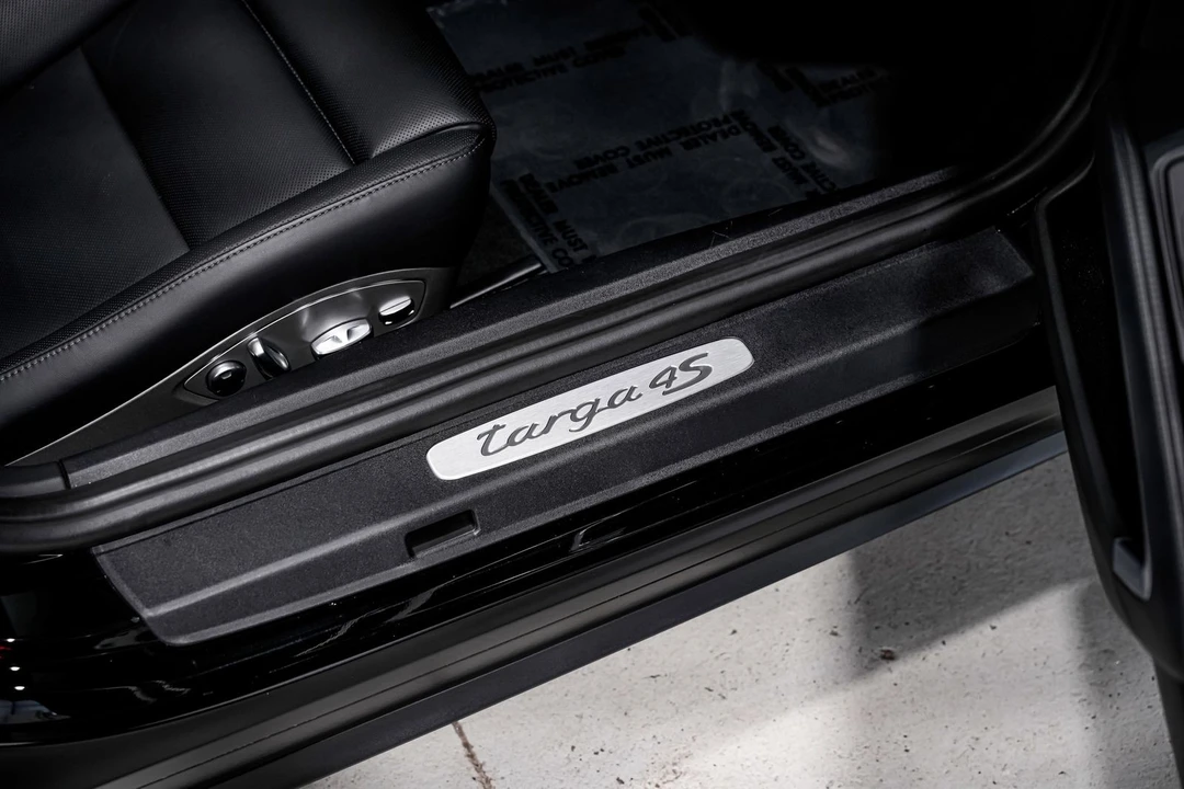 2014 Porsche 991 Targa 4 & 4S - Image 29 of 31