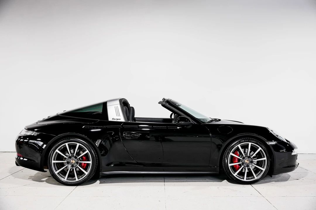2014 Porsche 991 Targa 4 & 4S - Image 2 of 21