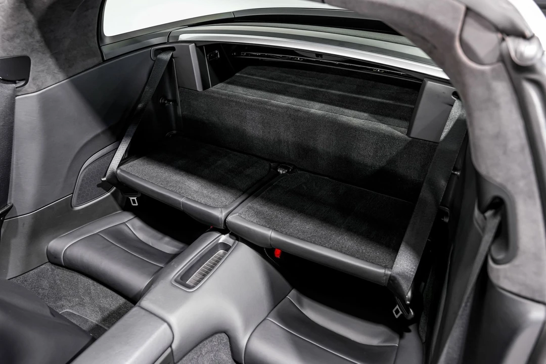 2014 Porsche 991 Targa 4 & 4S - Image 25 of 31