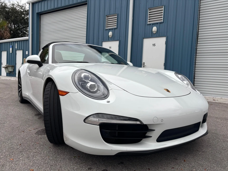 2014 Porsche 991 Targa 4 & 4S - Image 29 of 31