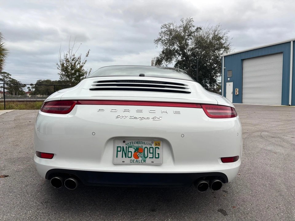 2014 Porsche 991 Targa 4 & 4S - Image 21 of 31