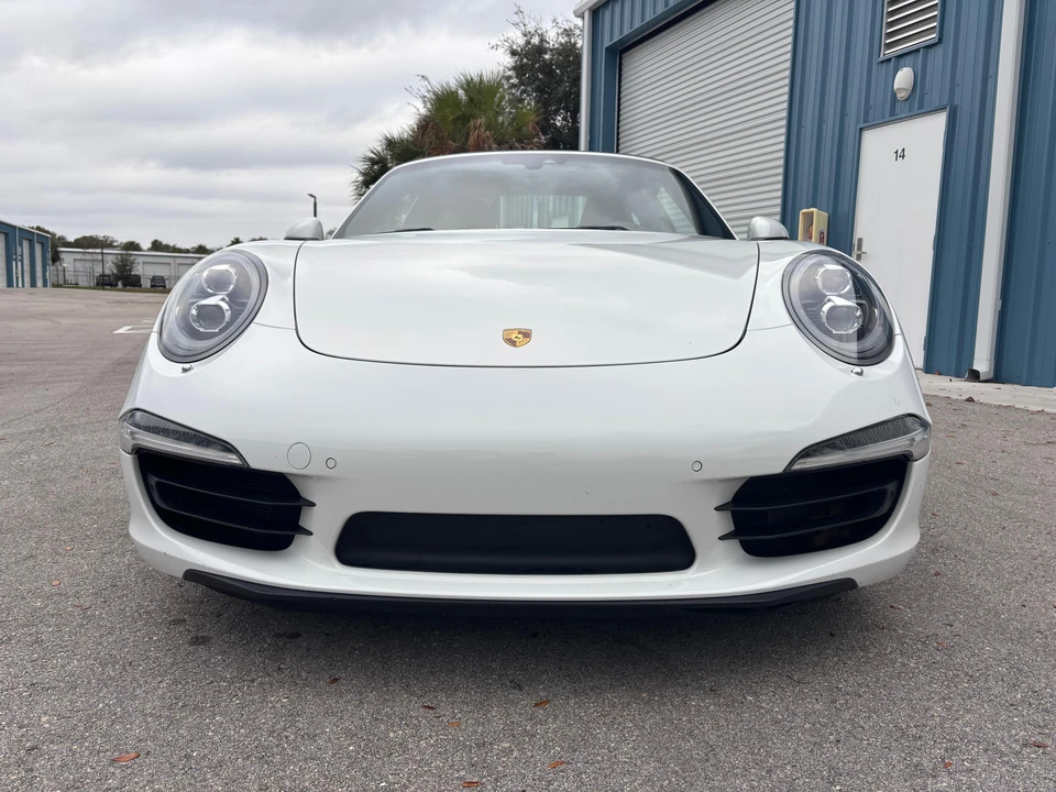 2014 Porsche 991 Targa 4 & 4S - Image 12 of 31