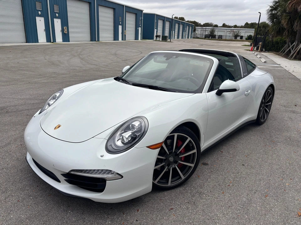 2014 Porsche 991 Targa 4 & 4S - Image 6 of 31