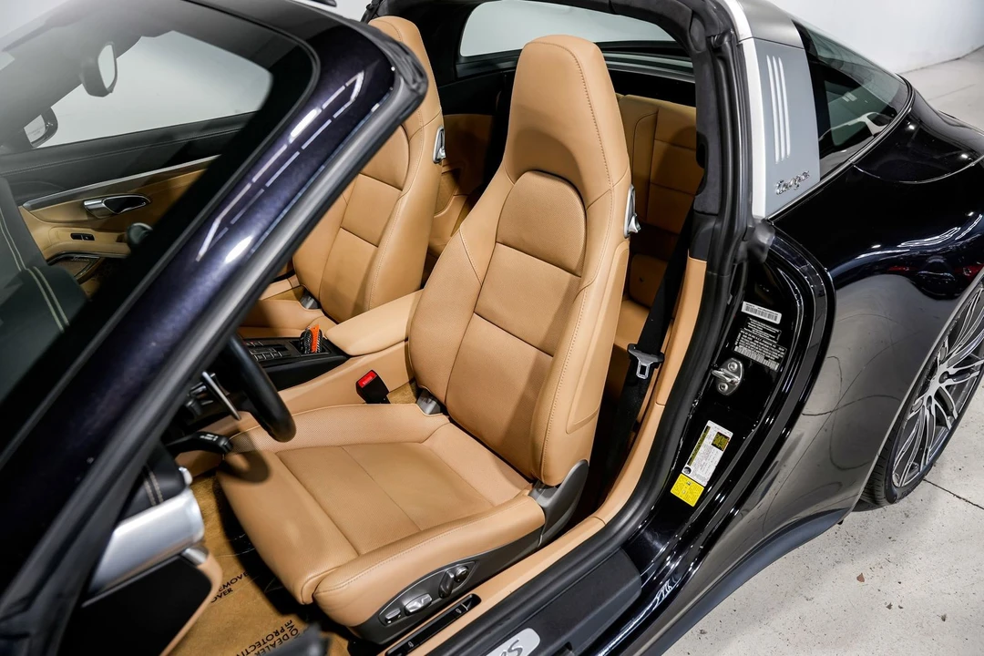 2014 Porsche 991 Targa 4 & 4S - Image 23 of 31