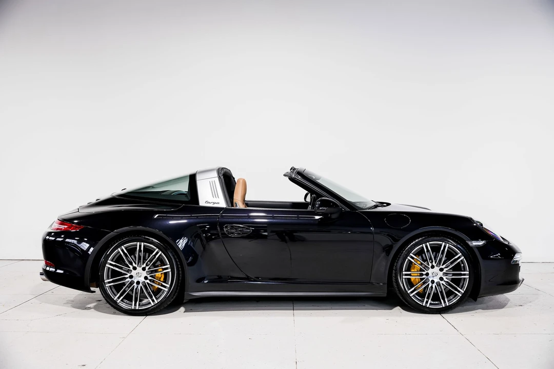 2014 Porsche 991 Targa 4 & 4S - Image 2 of 21