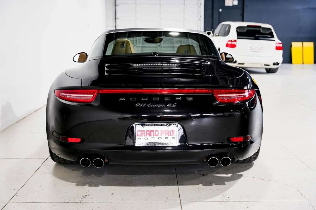 2014 Porsche 991 Targa 4 & 4S - Image 4 of 31