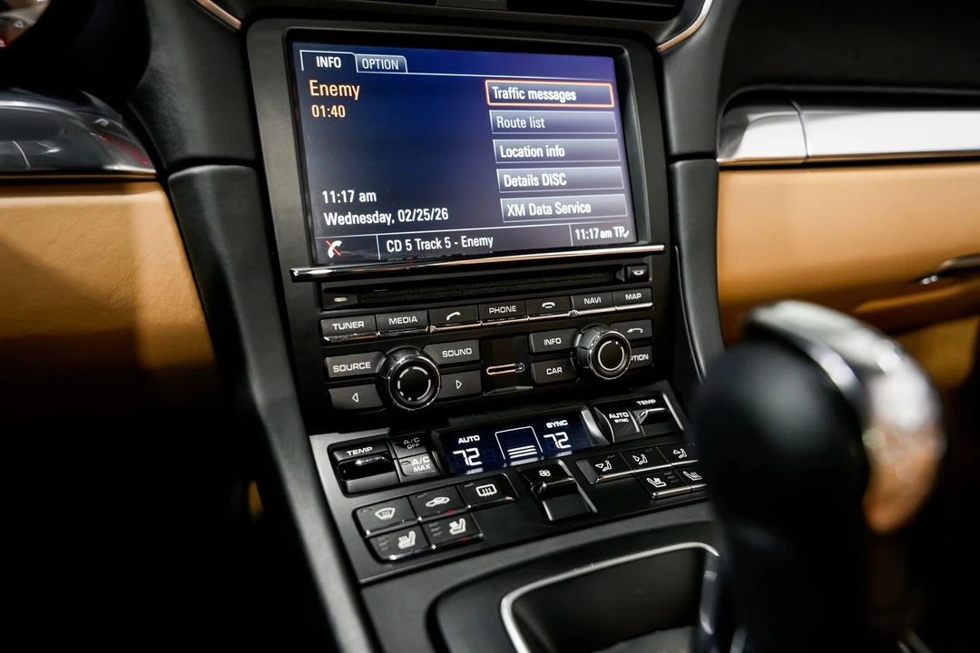 2014 Porsche 991 Targa 4 & 4S - Image 14 of 31