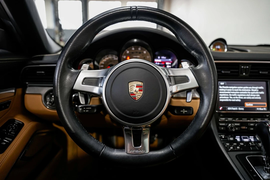 2014 Porsche 991 Targa 4 & 4S - Image 10 of 31