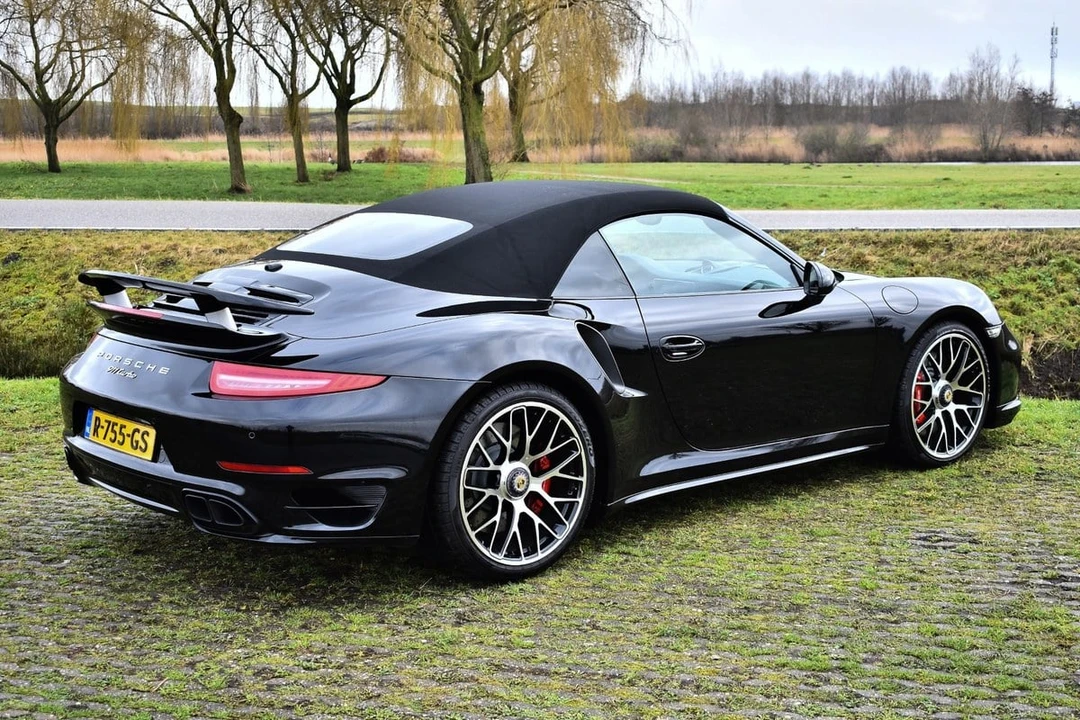 2014 Porsche 991 Turbo - Image 30 of 31