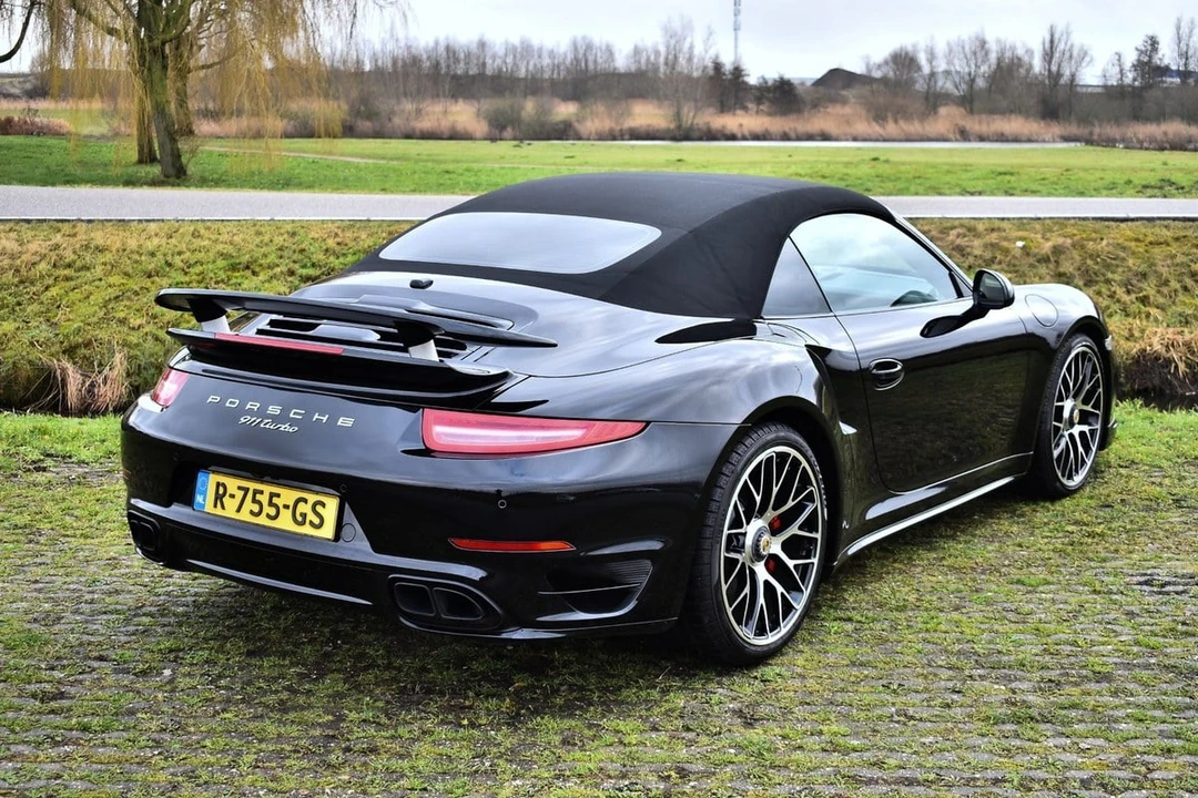 2014 Porsche 991 Turbo - Image 6 of 31
