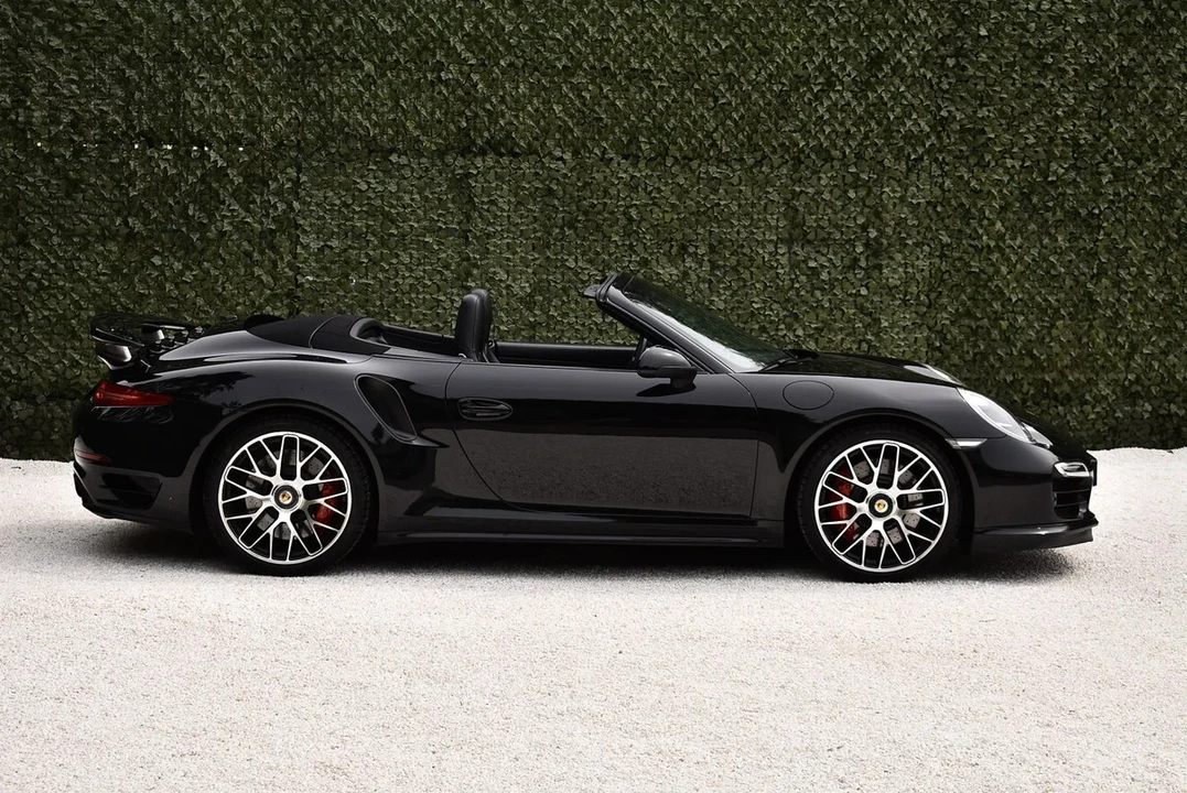 2014 Porsche 991 Turbo - Image 6 of 31