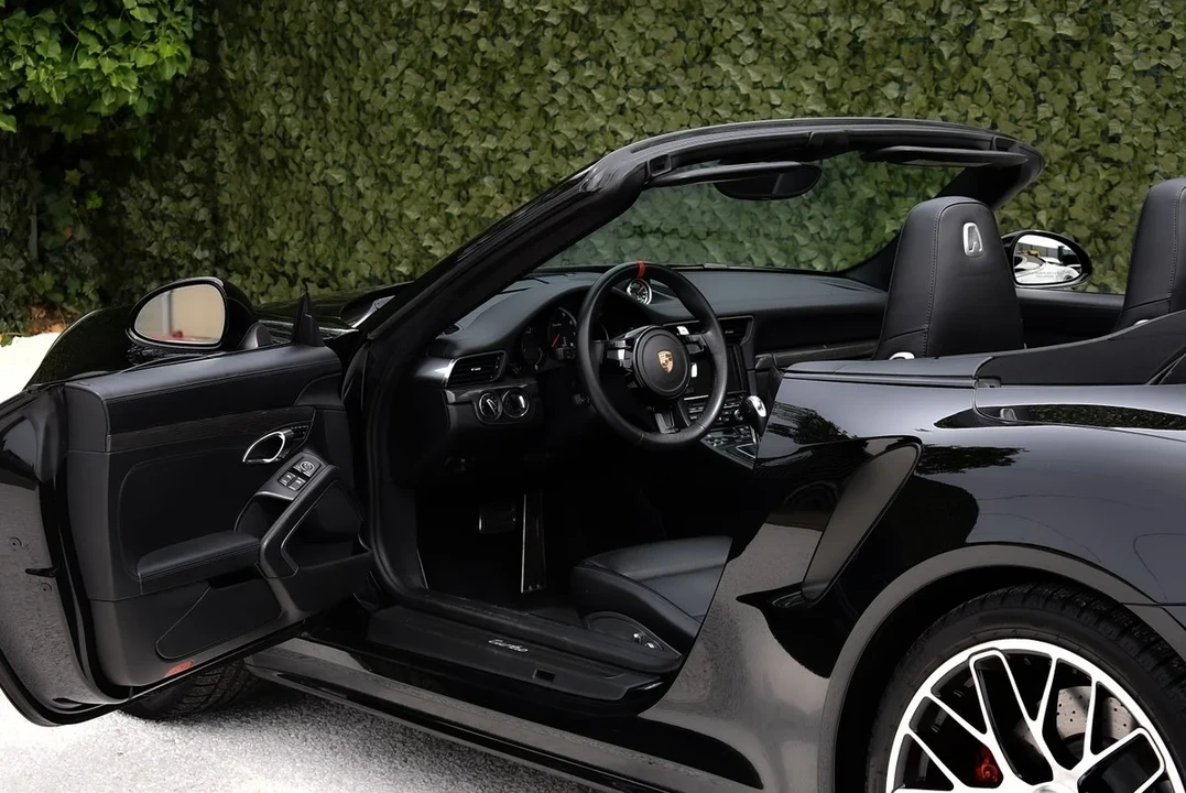 2014 Porsche 991 Turbo - Image 31 of 31