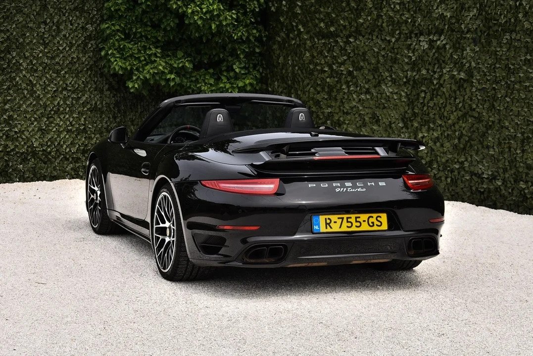 2014 Porsche 991 Turbo - Image 9 of 31