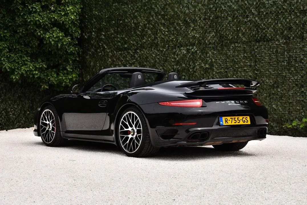2014 Porsche 991 Turbo - Image 12 of 31