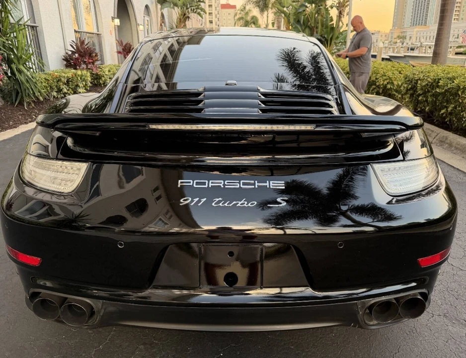 2014 Porsche 991 Turbo - Image 6 of 31