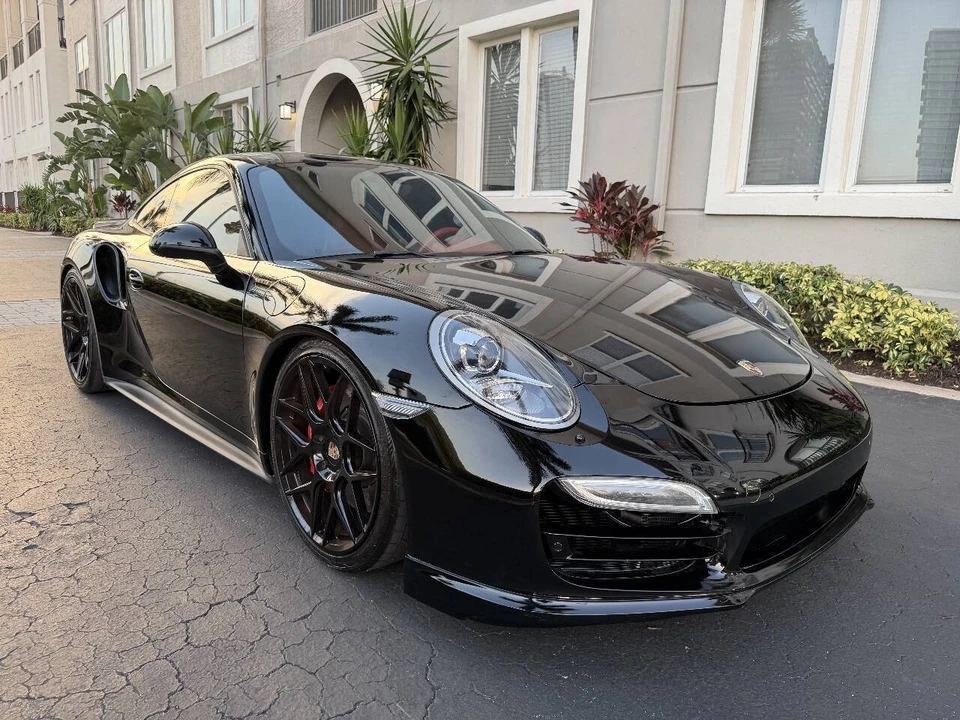 2014 Porsche 991 Turbo - Image 11 of 31