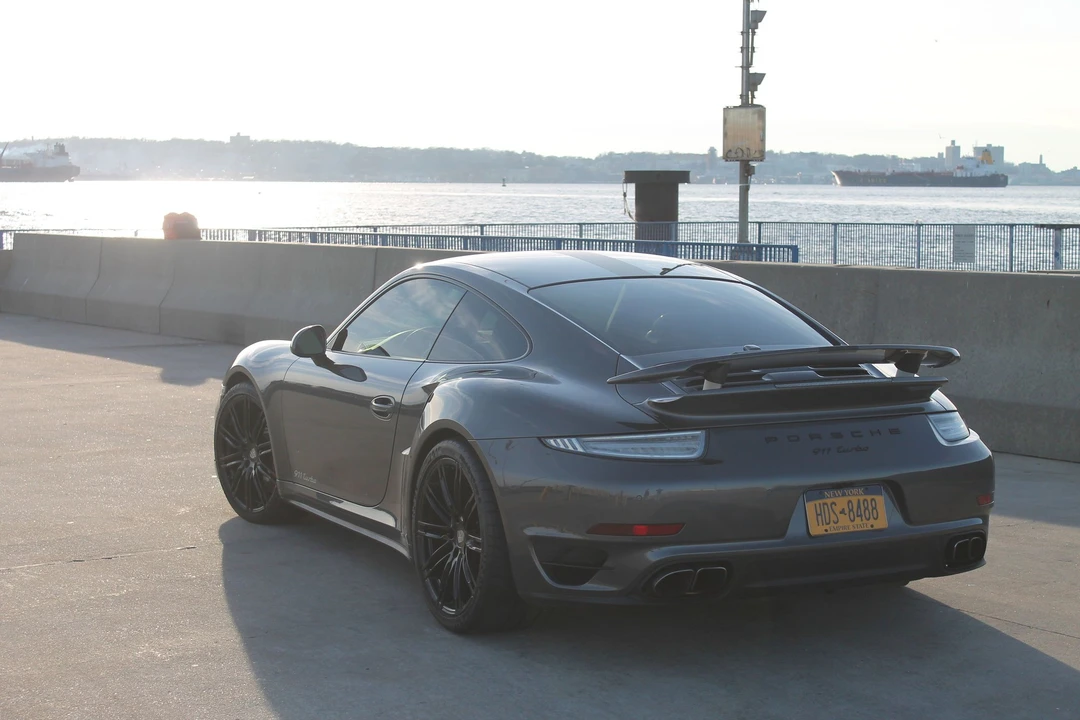2014 Porsche 991 Turbo - Image 11 of 15