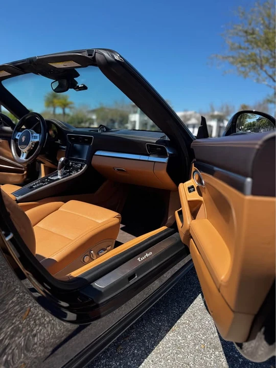 2014 Porsche 991 Turbo - Image 11 of 18