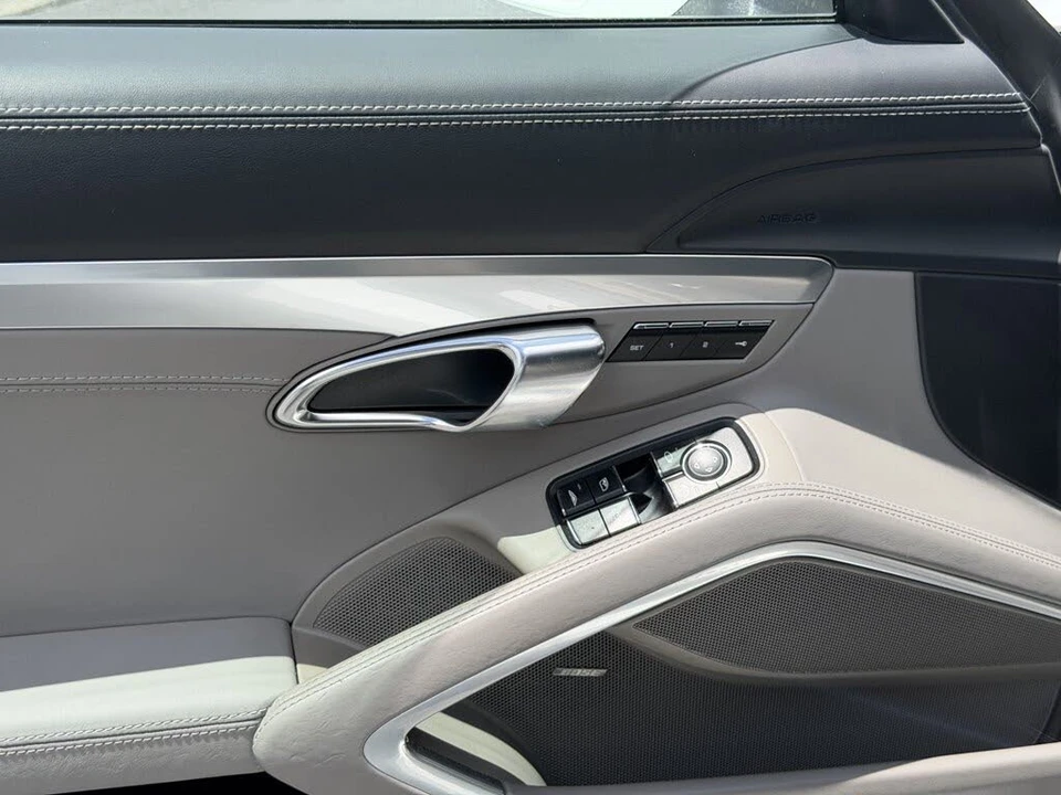 2014 Porsche 991 Turbo - Image 18 of 30