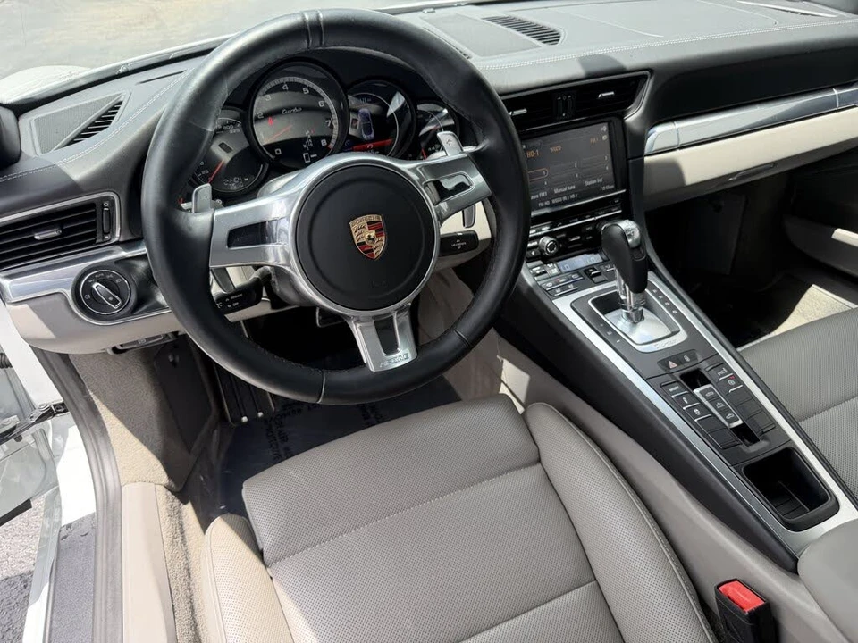 2014 Porsche 991 Turbo - Image 15 of 30