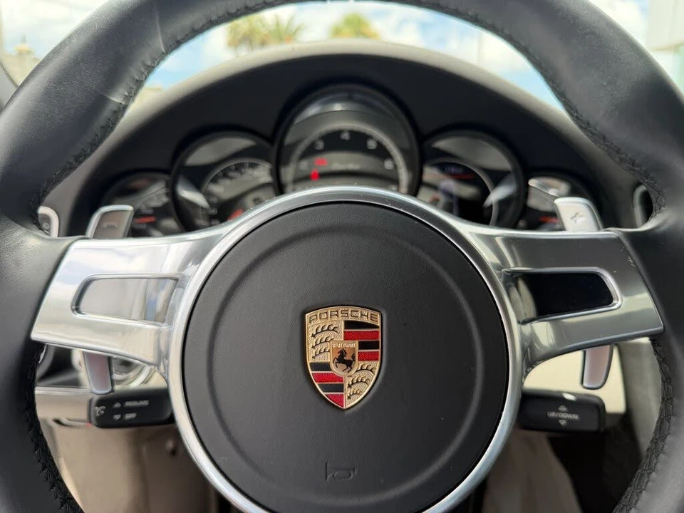 2014 Porsche 991 Turbo - Image 28 of 30