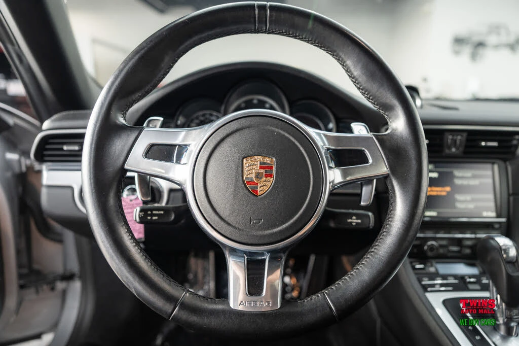 2014 Porsche 991 Turbo - Image 25 of 31