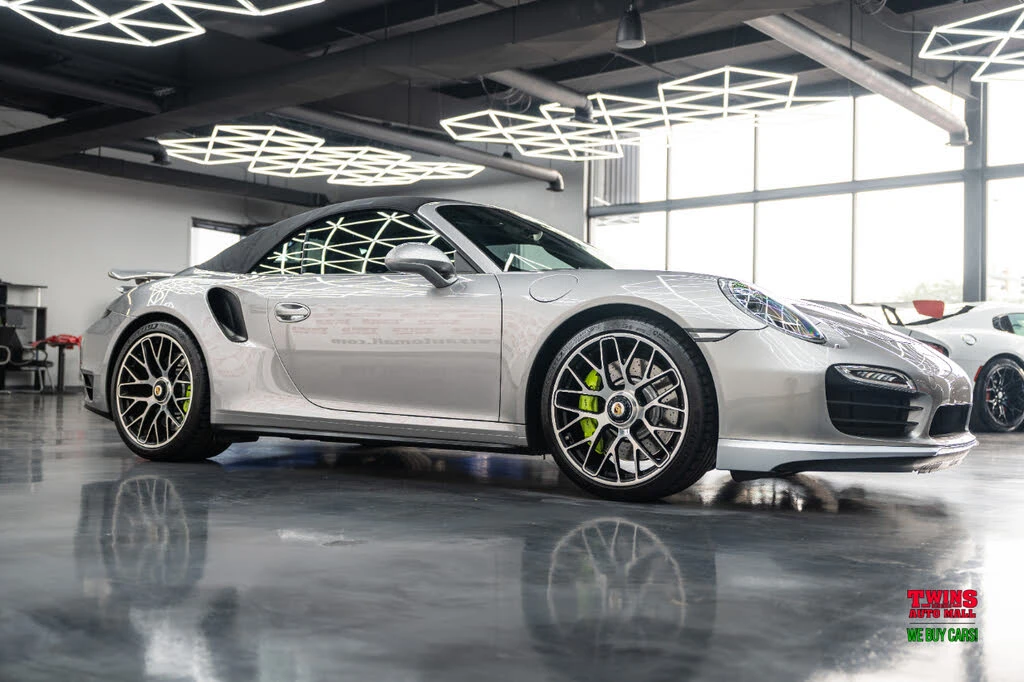 2014 Porsche 991 Turbo - Image 11 of 31