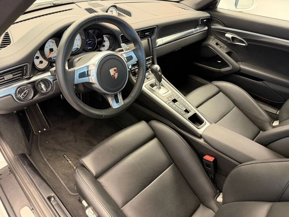 2014 Porsche 991 Turbo - Image 4 of 6
