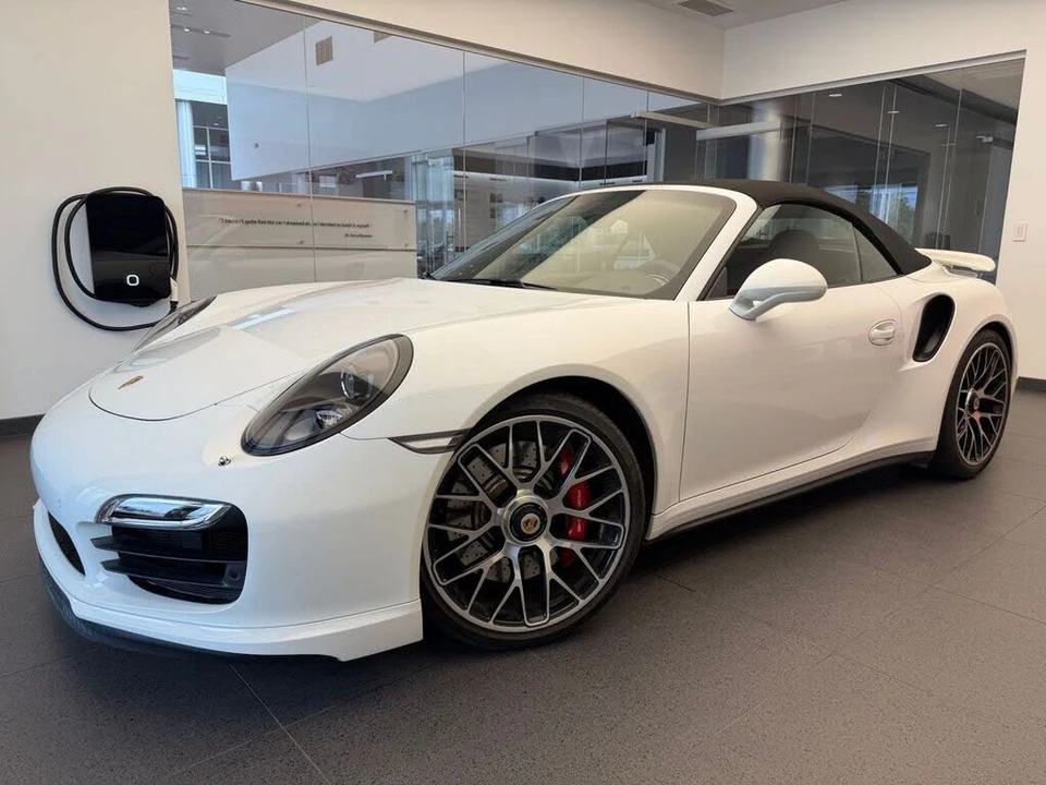 2014 Porsche 991 Turbo - Image 6 of 6
