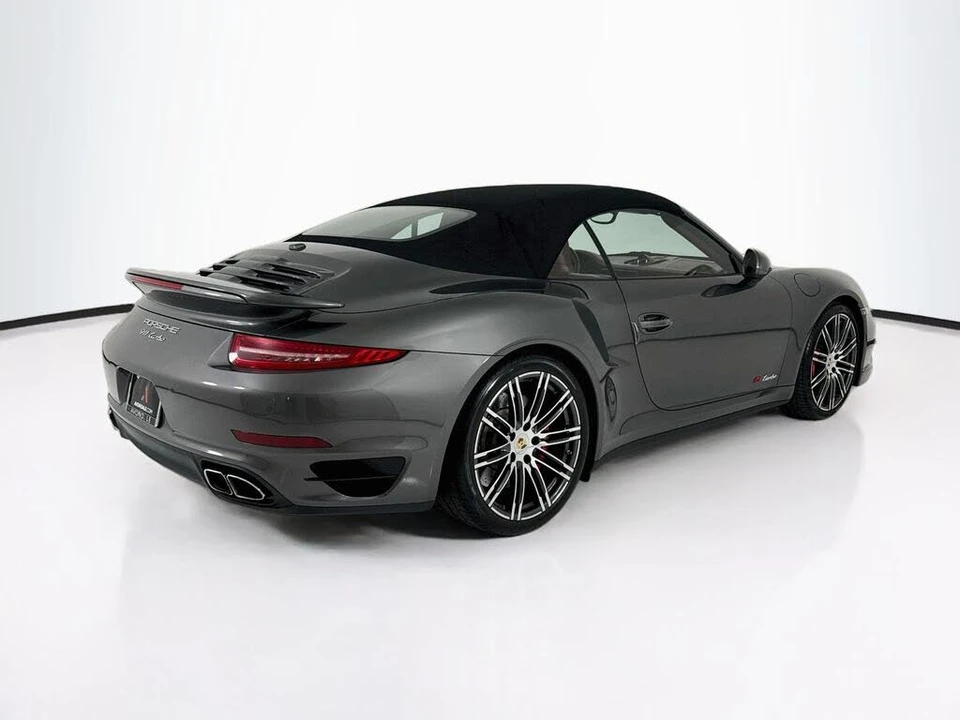 2014 Porsche 991 Turbo - Image 9 of 31