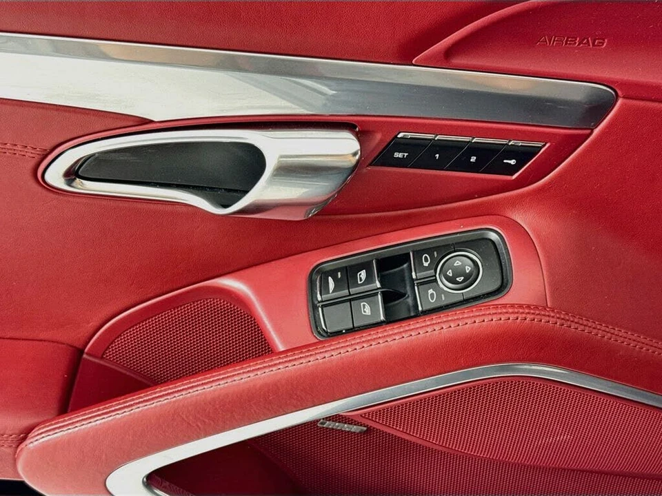2014 Porsche 991 Turbo - Image 11 of 31