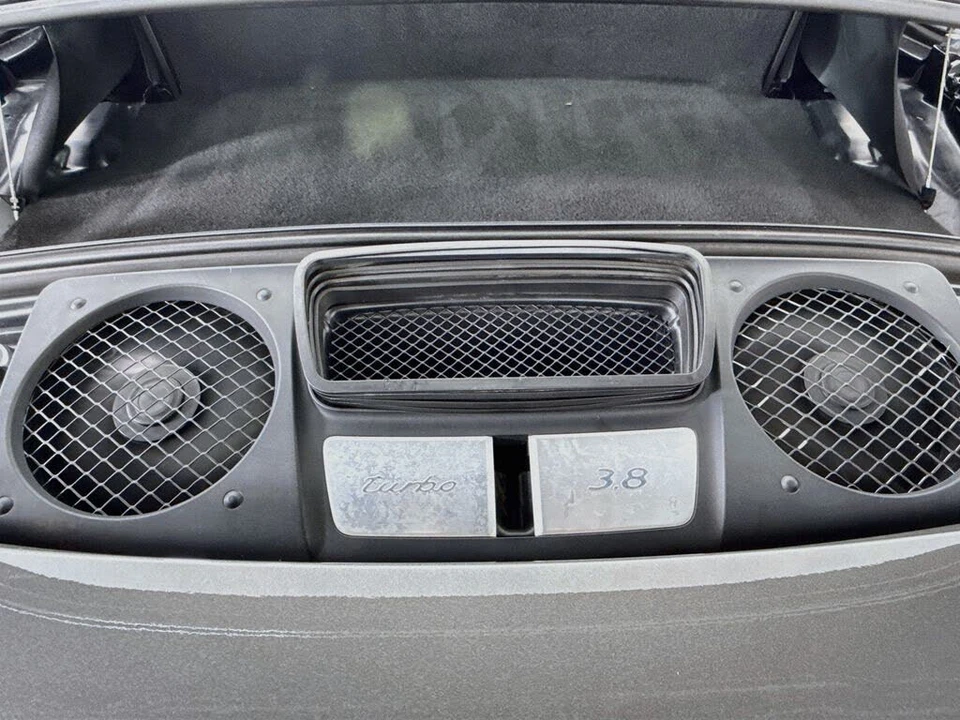 2014 Porsche 991 Turbo - Image 25 of 31