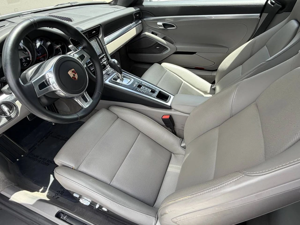 2014 Porsche 991 Turbo - Image 4 of 5