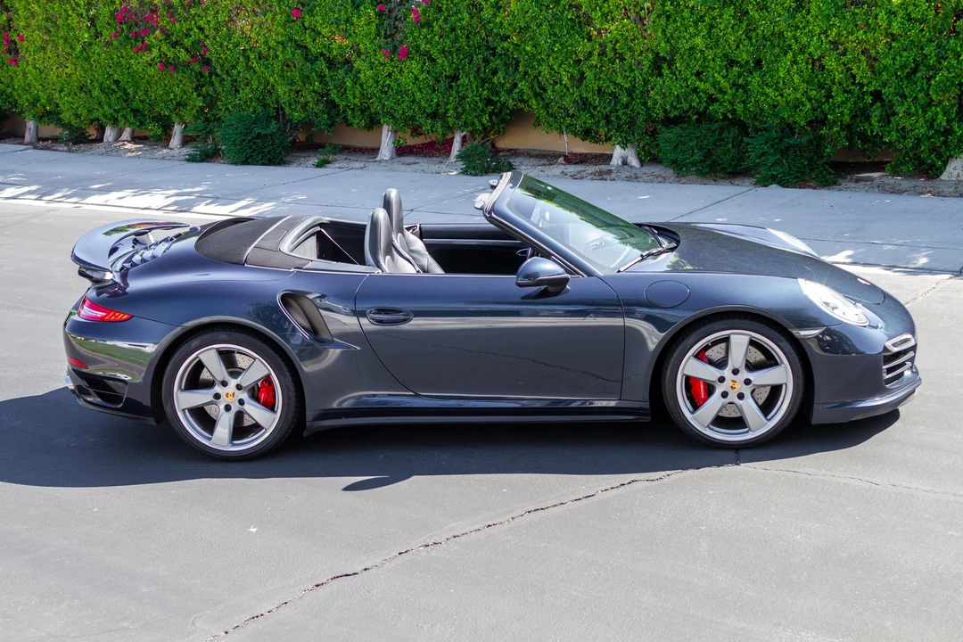 2014 Porsche 991 Turbo - Image 16 of 31