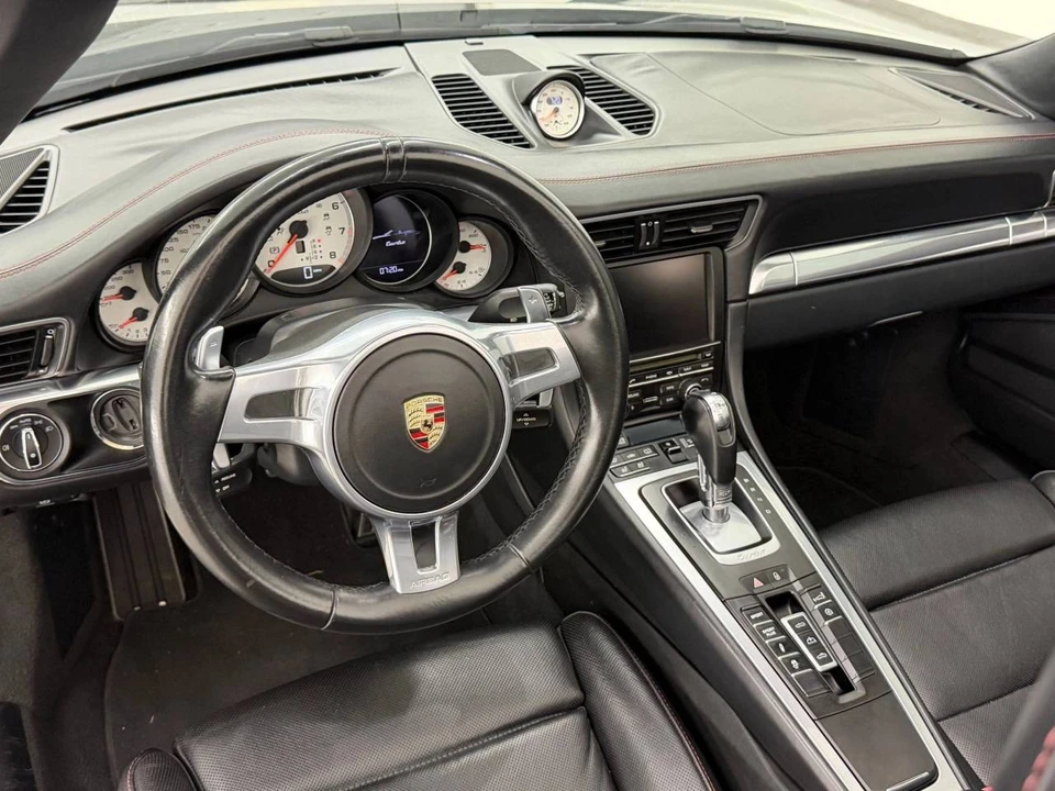 2014 Porsche 991 Turbo - Image 4 of 5