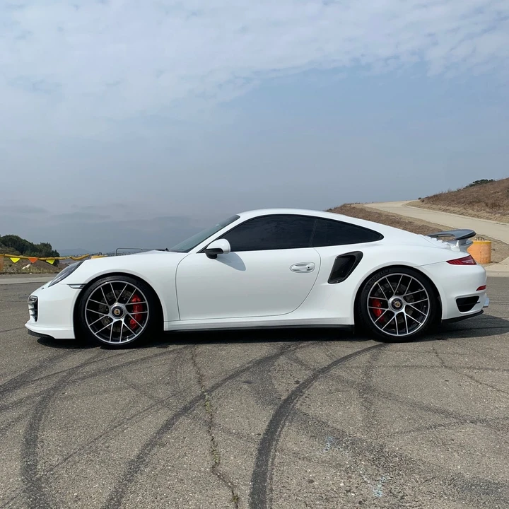 2014 Porsche 991 Turbo - Image 9 of 17
