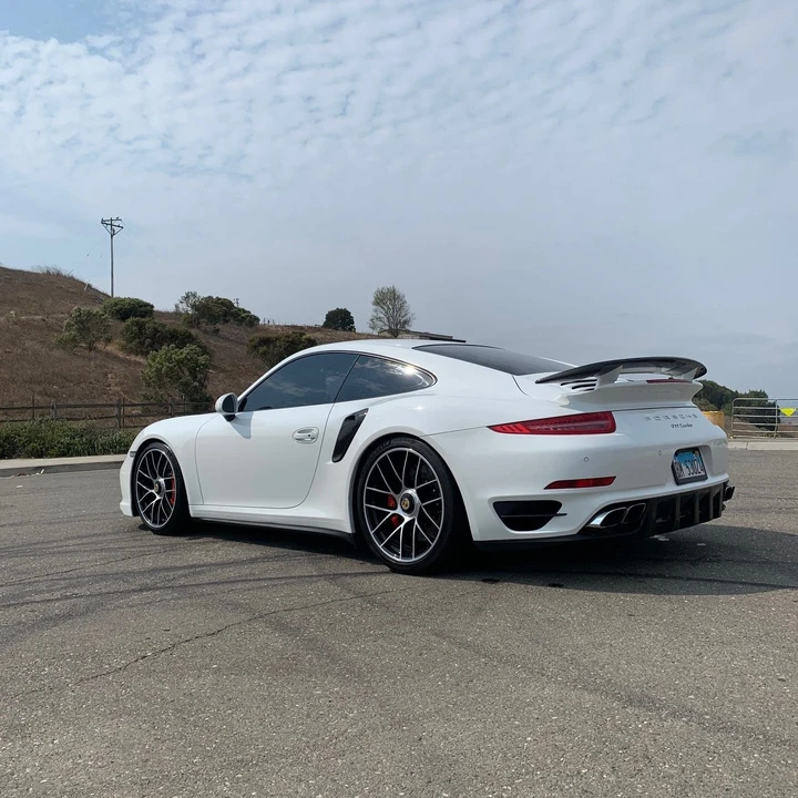 2014 Porsche 991 Turbo - Image 7 of 17