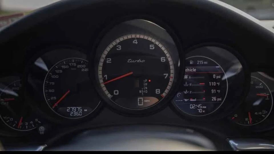 2014 Porsche 991 Turbo - Image 6 of 8