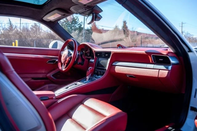2014 Porsche 991 Turbo - Image 12 of 16