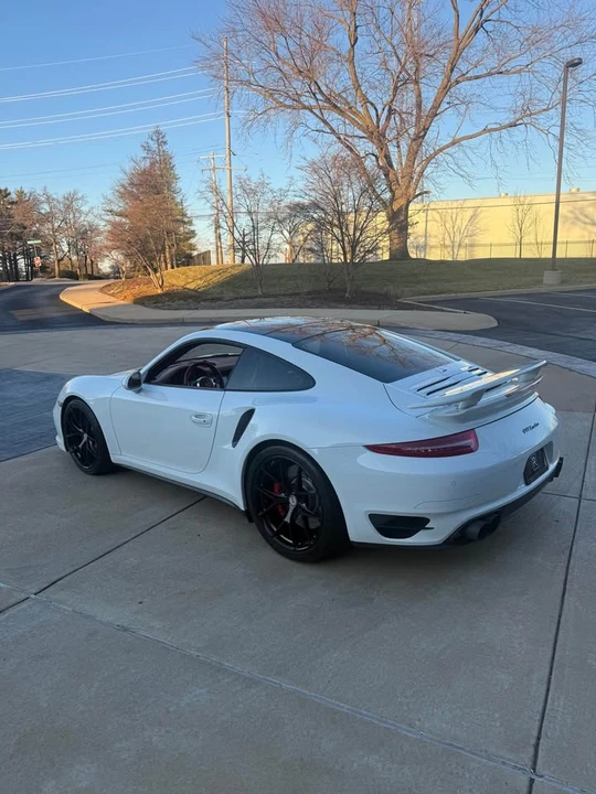 2014 Porsche 991 Turbo - Image 6 of 15