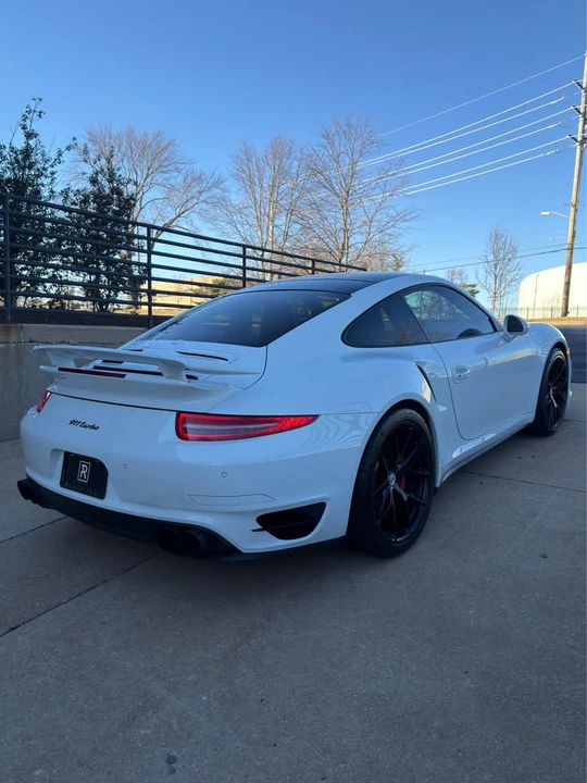 2014 Porsche 991 Turbo - Image 6 of 9
