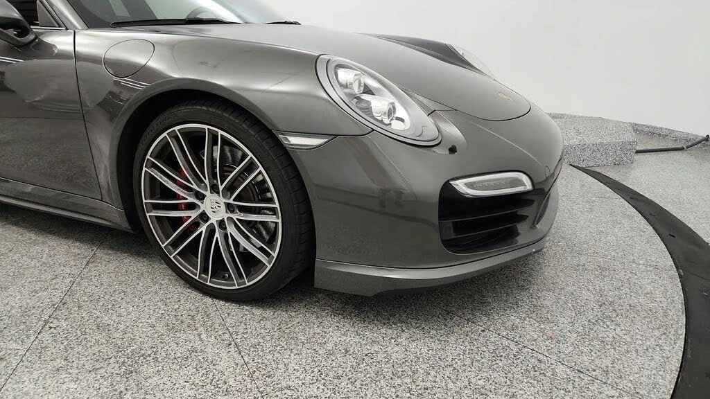 2014 Porsche 991 Turbo - Image 25 of 31
