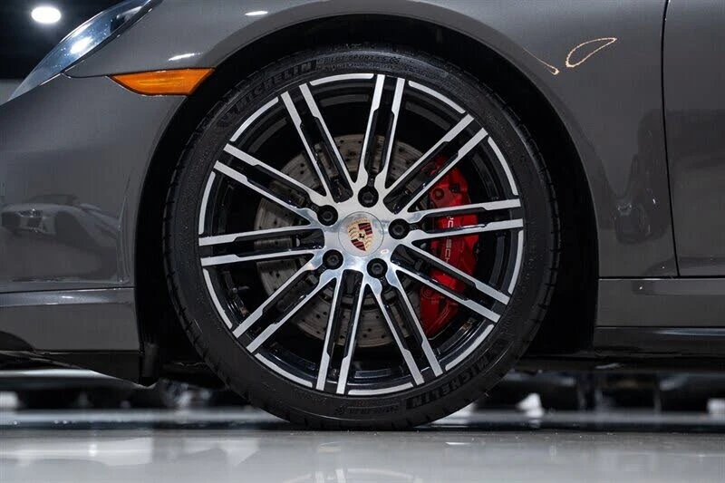 2014 Porsche 991 Turbo - Image 12 of 31