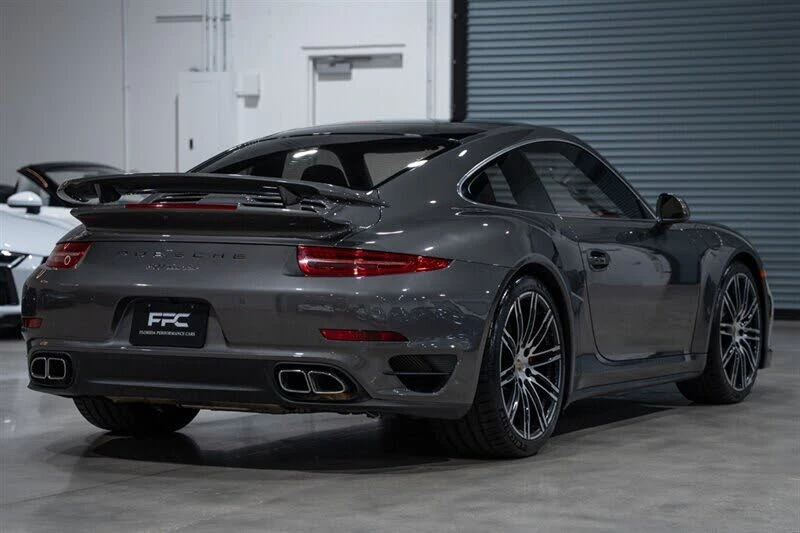 2014 Porsche 991 Turbo - Image 15 of 31